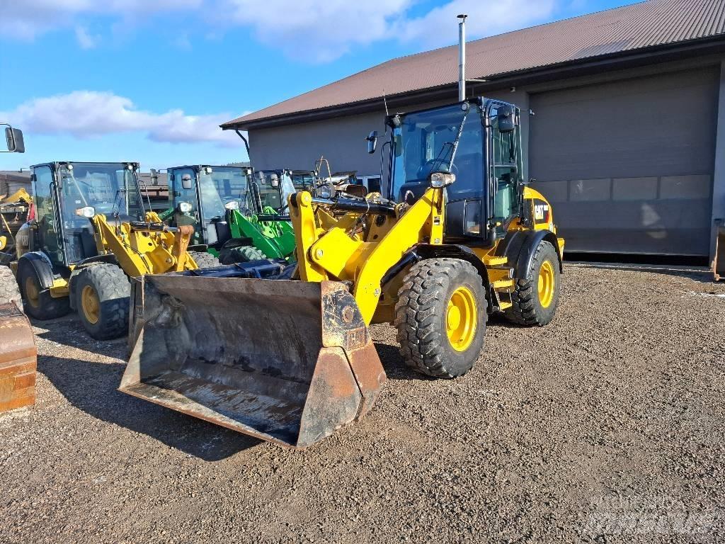 CAT 908M 轮式装载机