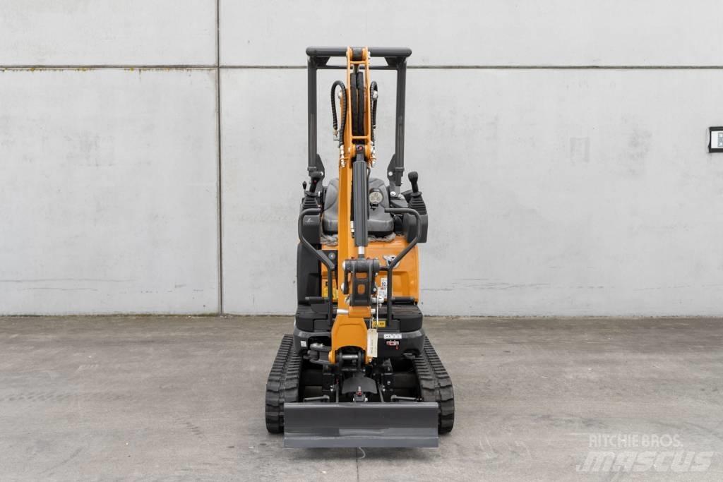 CASE CX12D 小型挖掘机