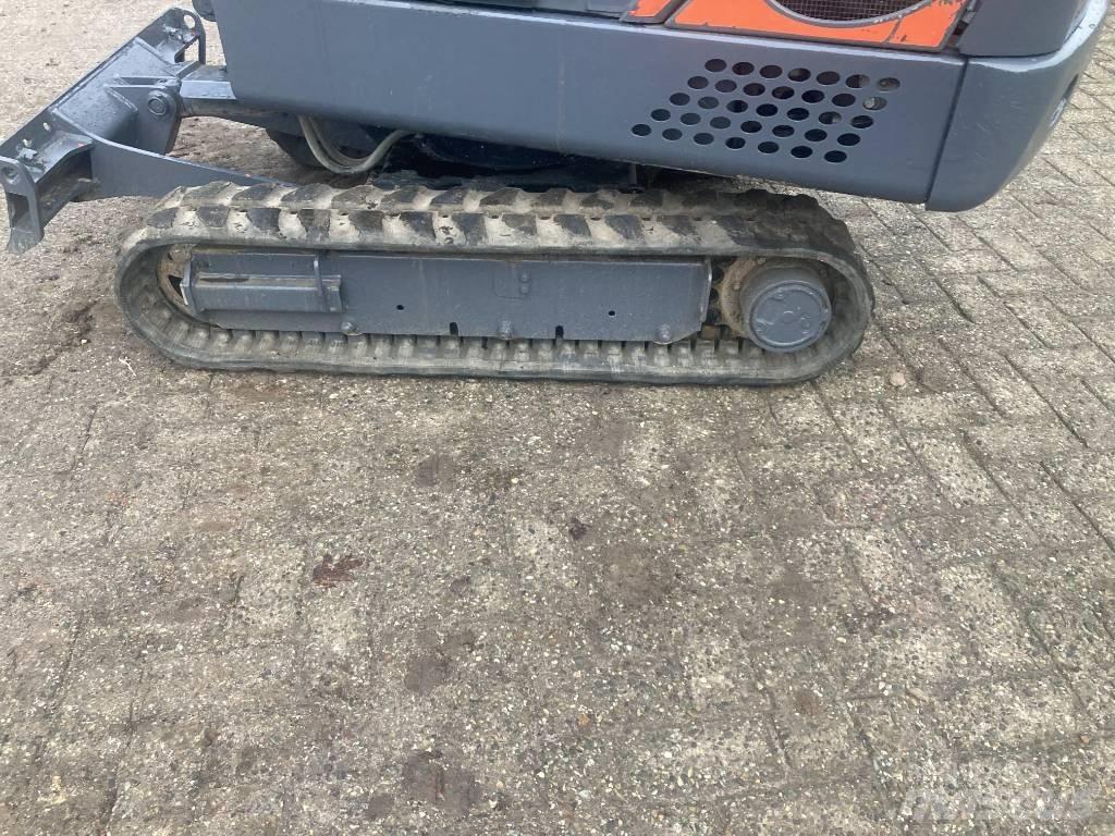 Terex TC 16 小型挖掘机
