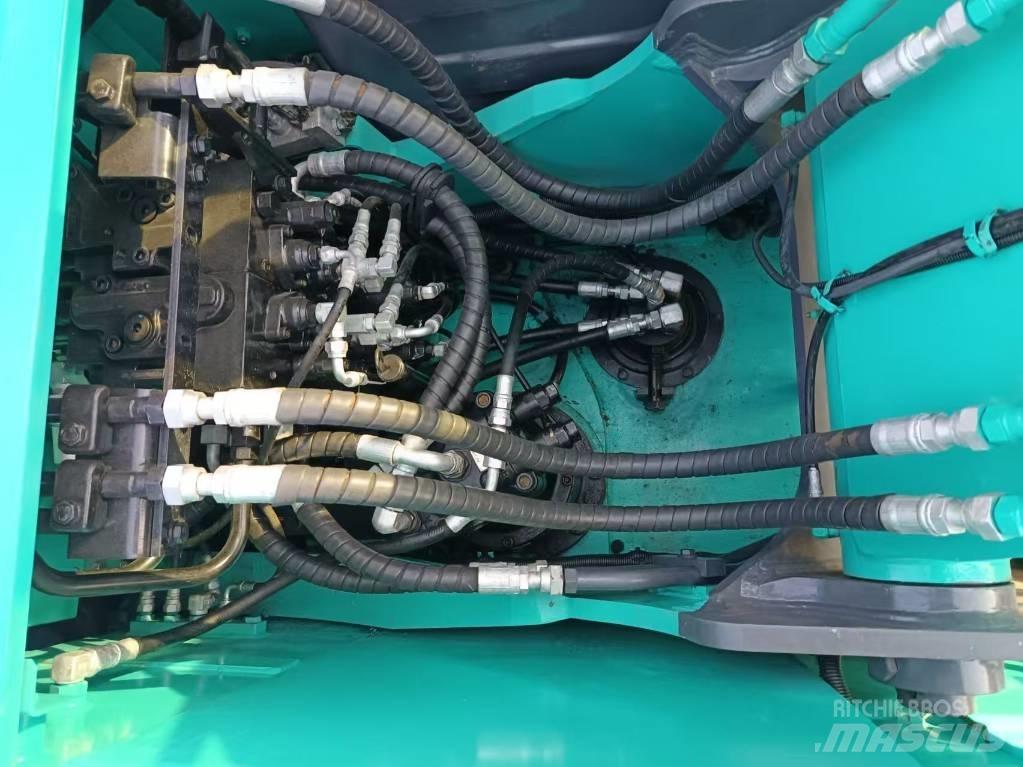 Kobelco SK140 履带挖掘机