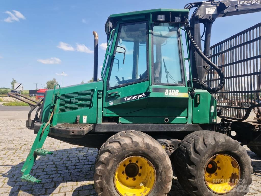 Timberjack 810 B 集运机