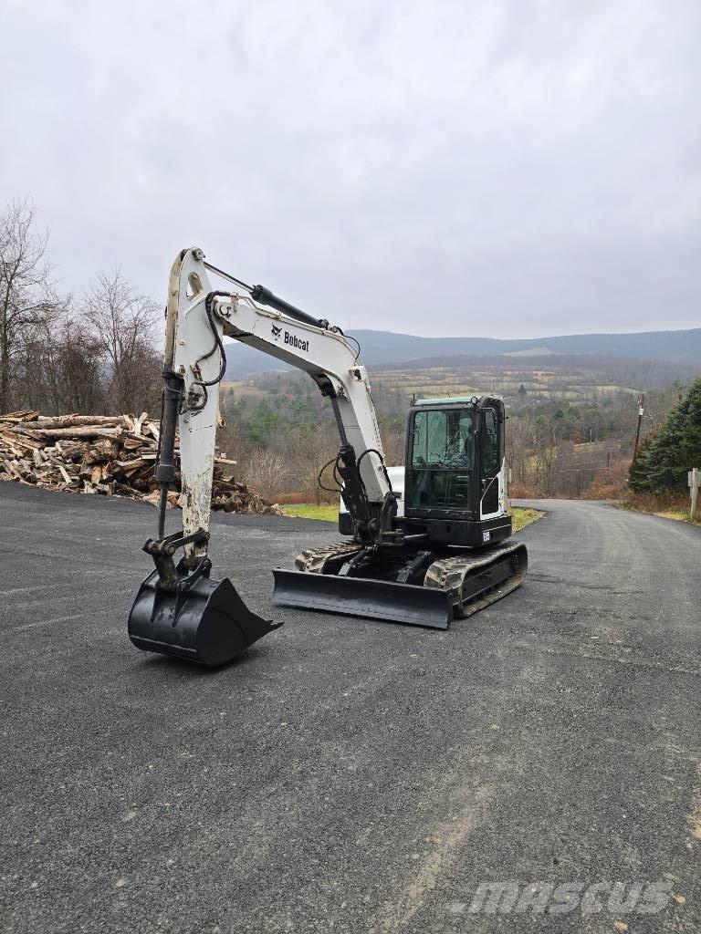 Bobcat E85 履带挖掘机