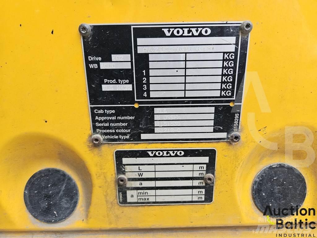 Volvo FL6 250 平板栏板货车