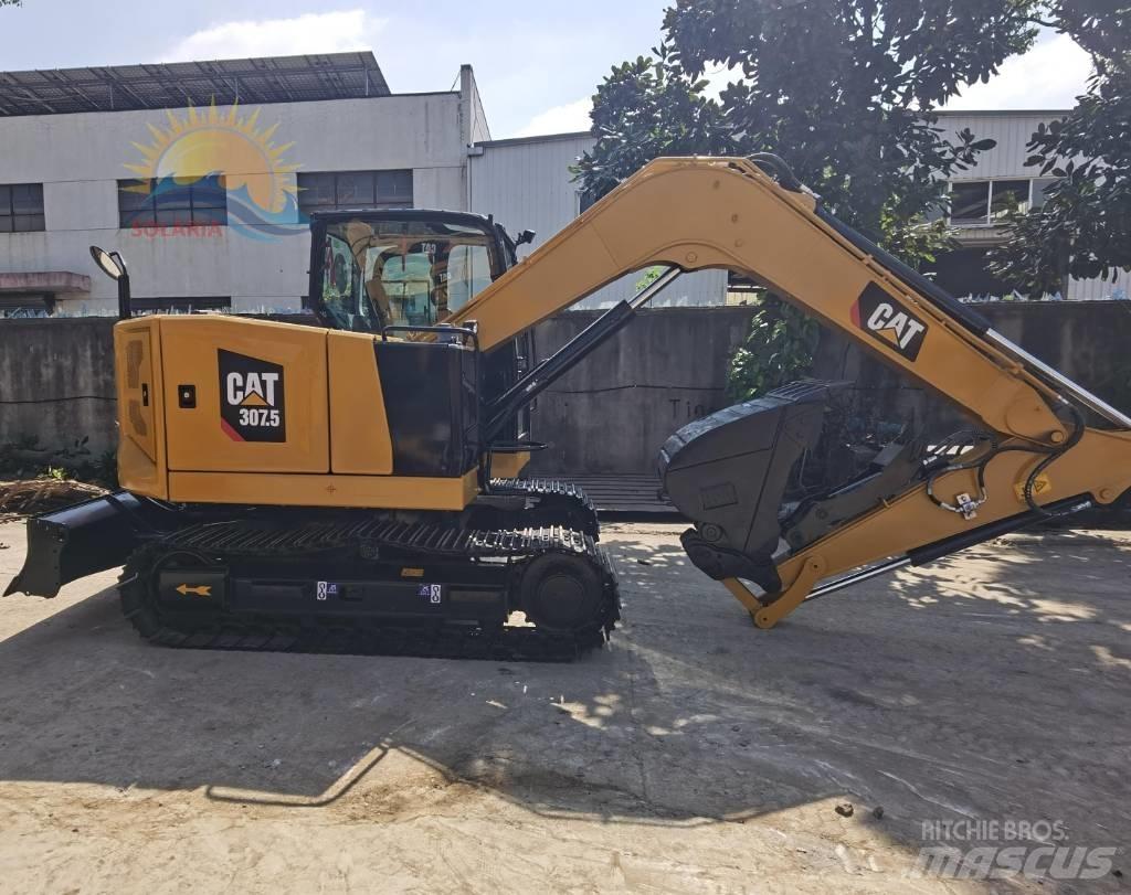 CAT 307.5 小型挖掘机