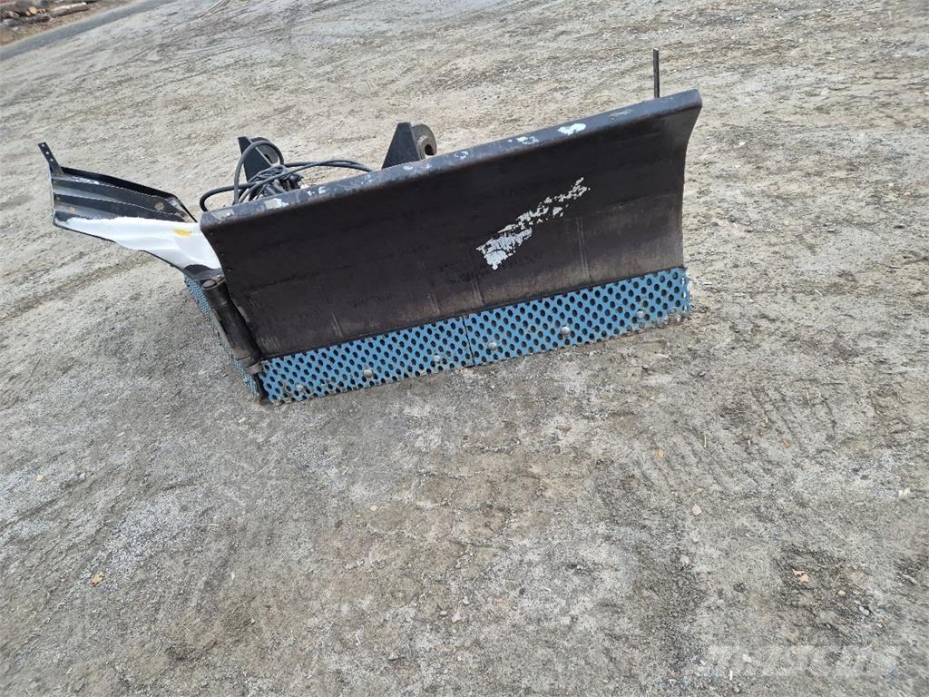 Pome 360 其他清扫车和扫雪车