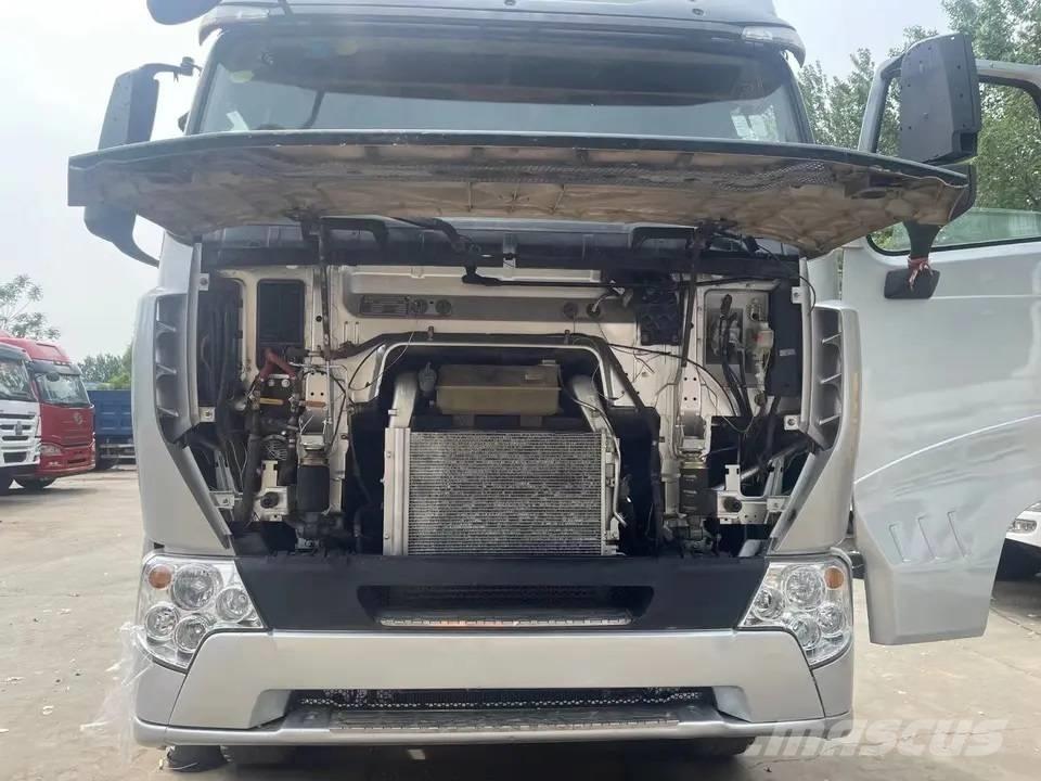 Howo A7 6x4 牵引车