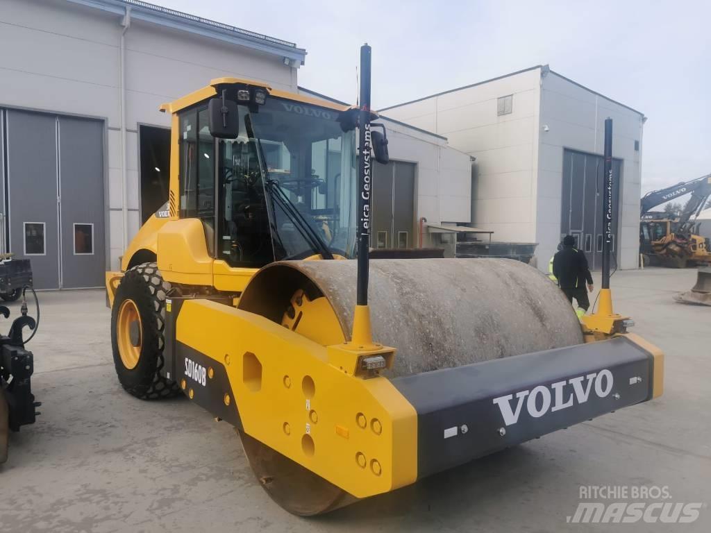Volvo SD 160 B 单轮压路机