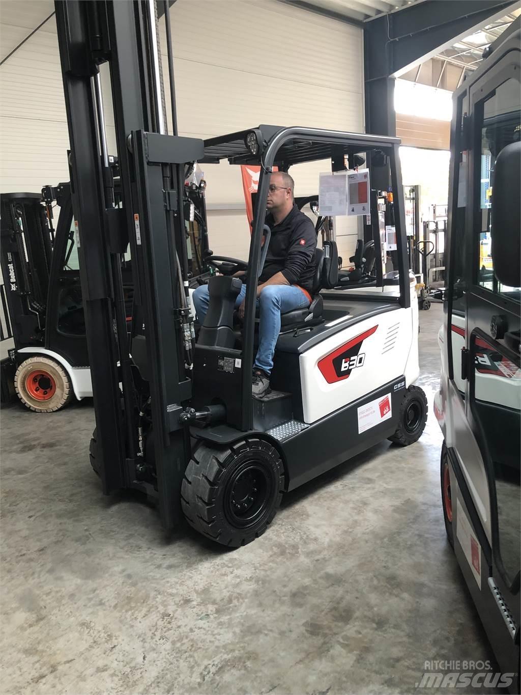 LSM LSM12N 手推堆垛车