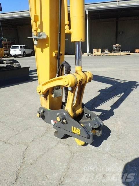 Komatsu PC88MR-11 履带挖掘机