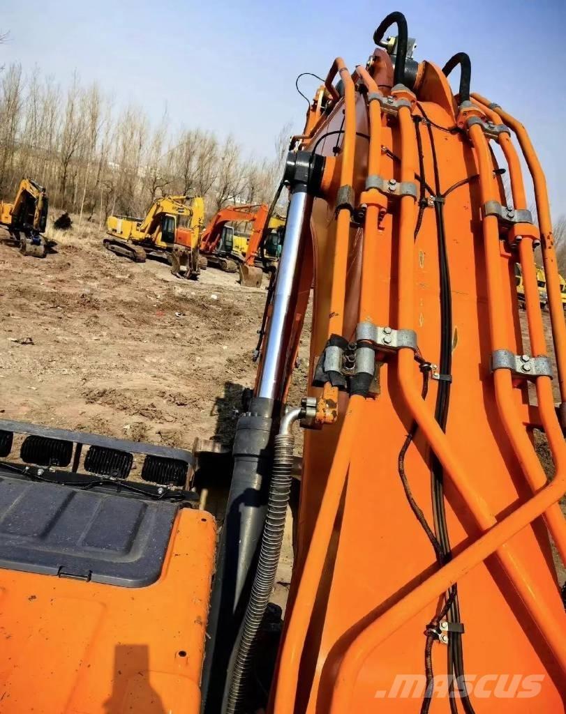 Doosan DX 500 LC 履带挖掘机