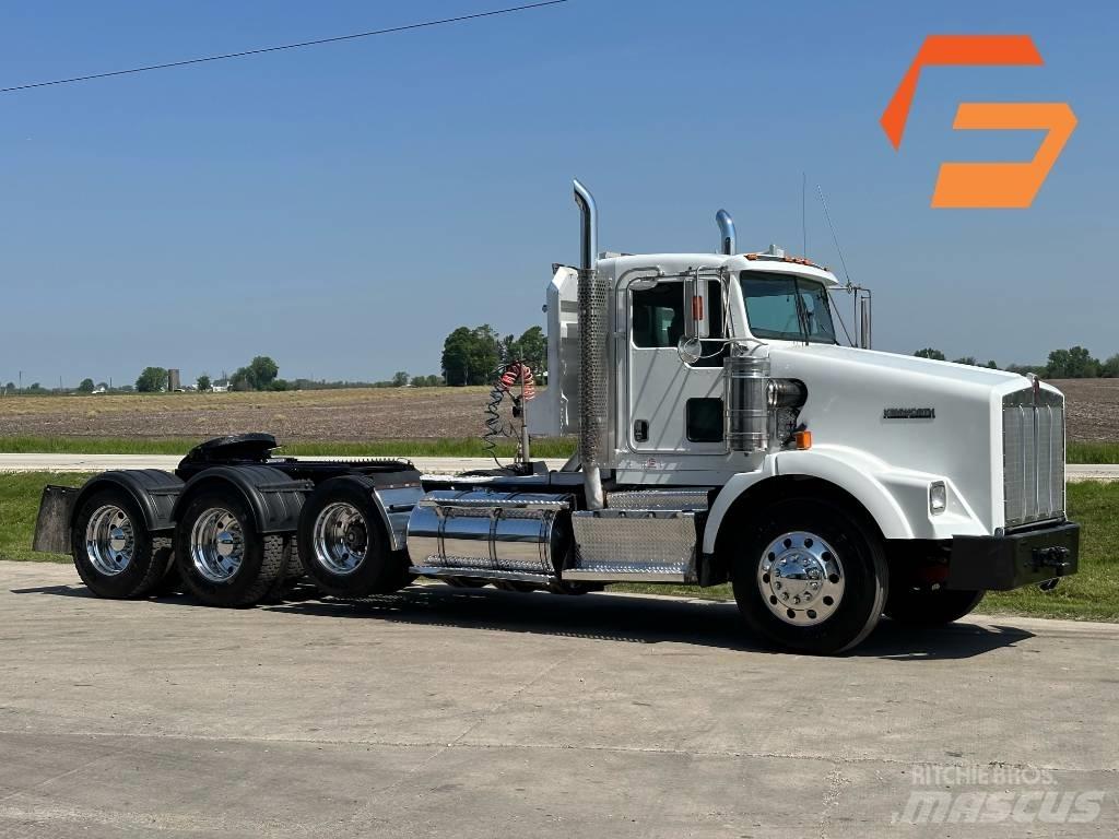 Kenworth T 800 牵引车