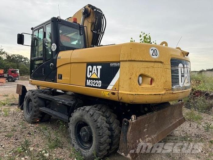 CAT M 322 D 特种挖掘机