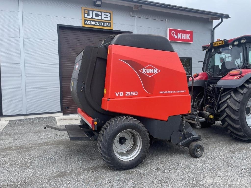 Kuhn VB 2160 OC 23 圆捆打捆机