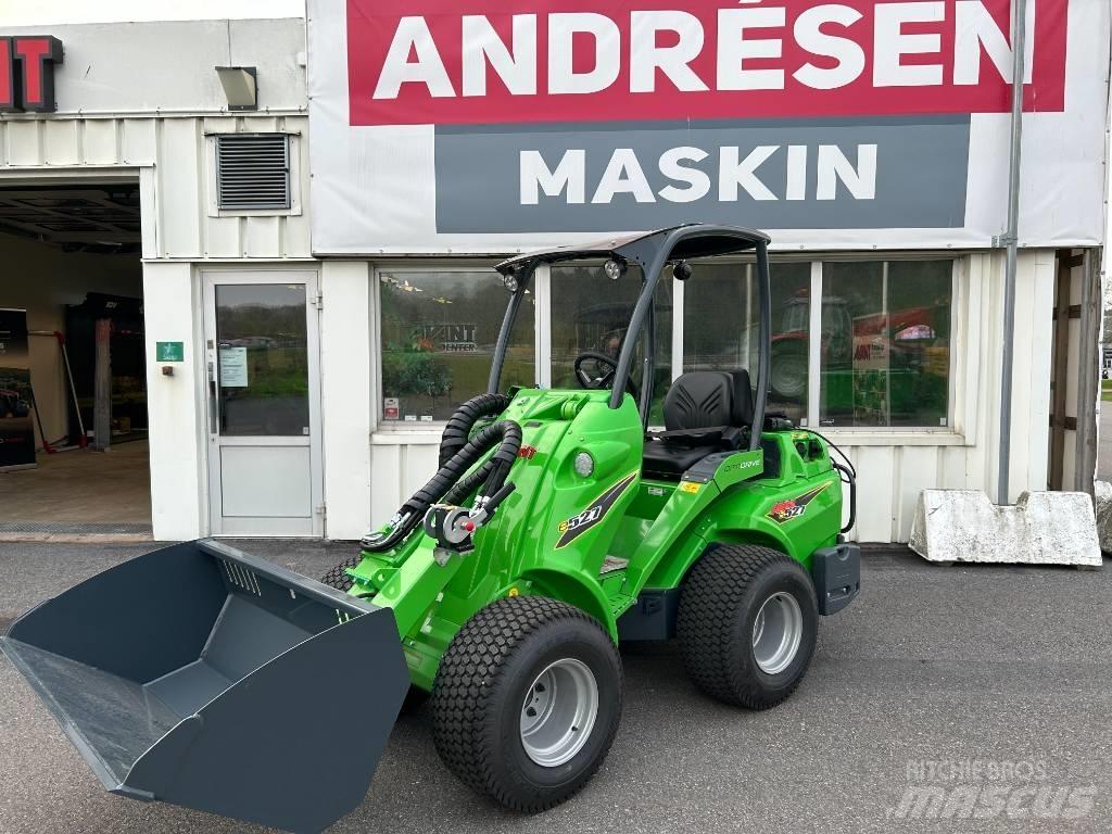 Avant E 527 滑移装载机