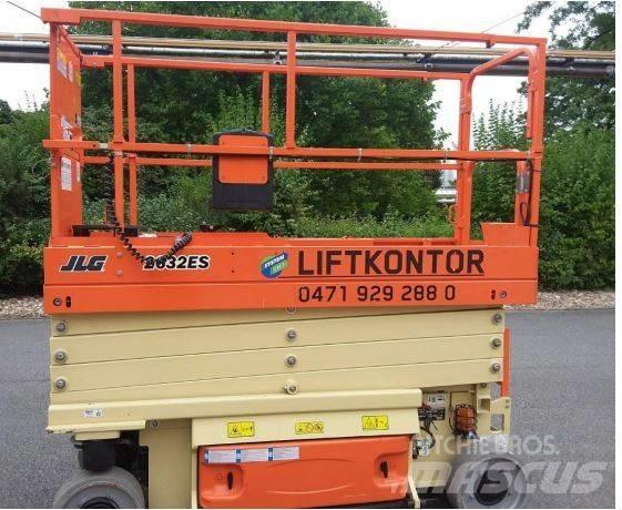 JLG 2632 ES 剪叉式升降机