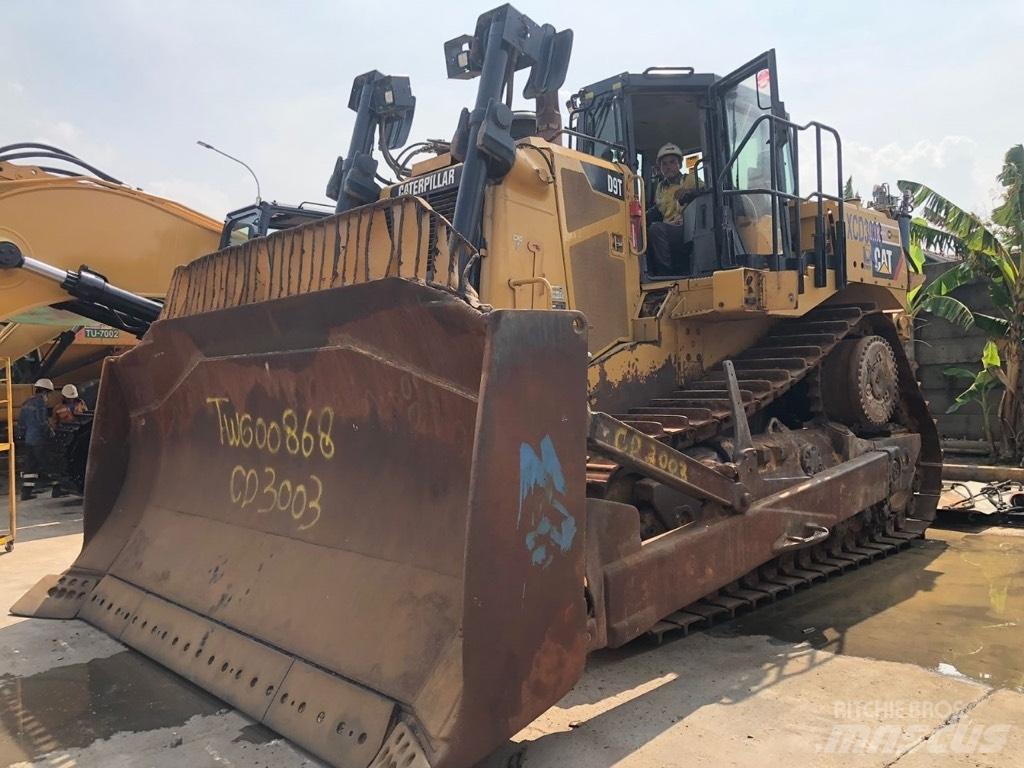 CAT D9T 履带式推土机