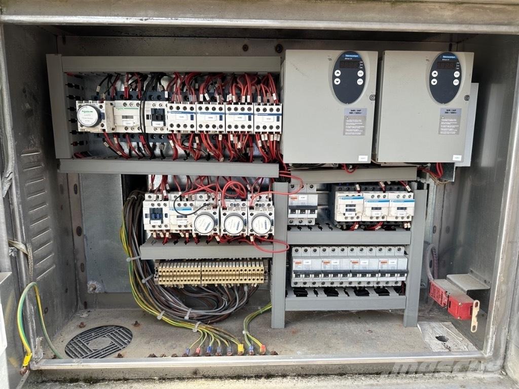 Comedil CBR 32 Plus 架式起重机