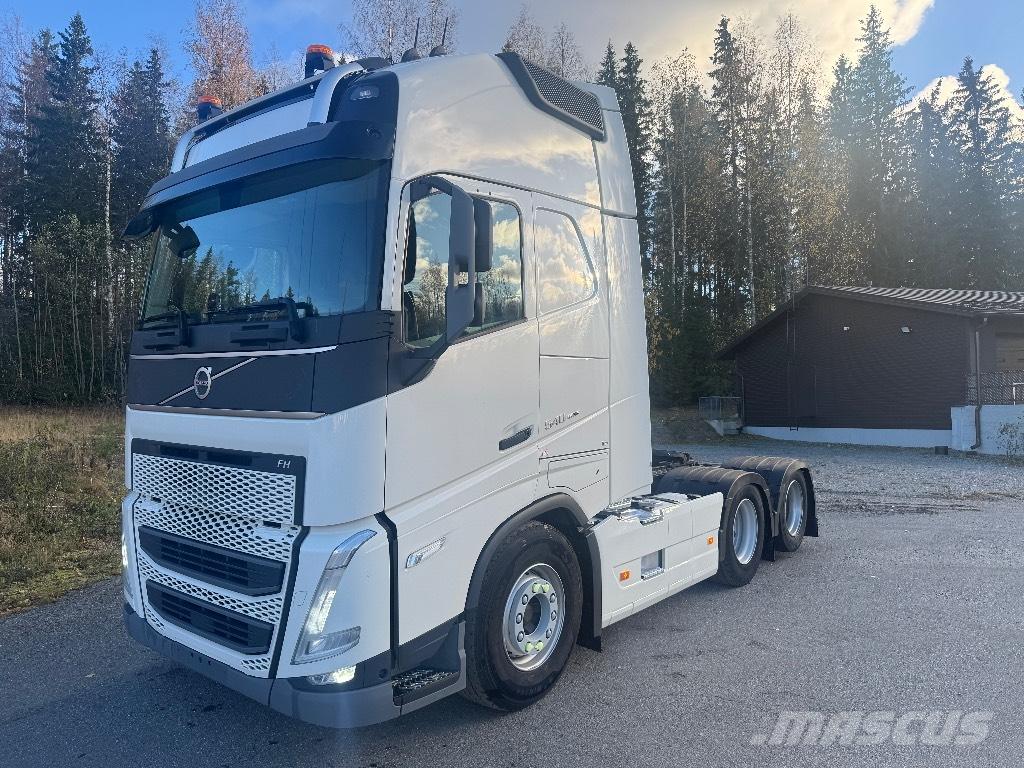 Volvo FH540 6x2 牵引车