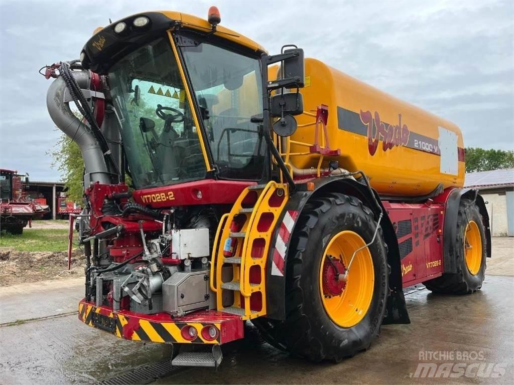 Vredo VT7028-2 水肥车