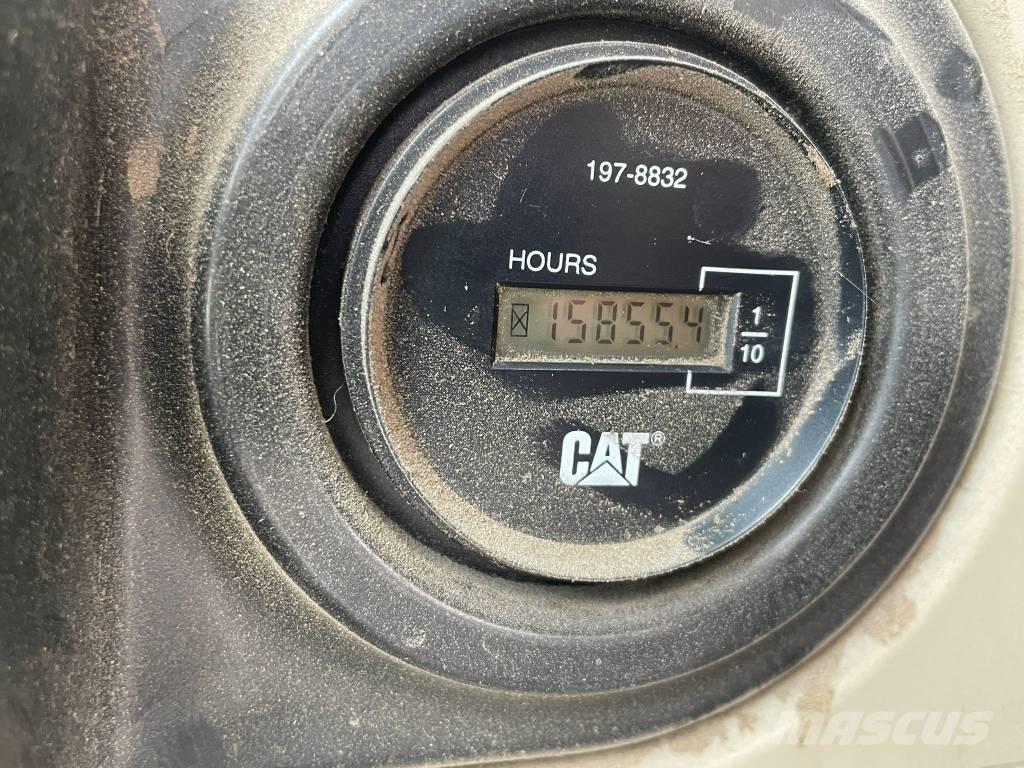CAT M 318 C MH 工业挖掘机