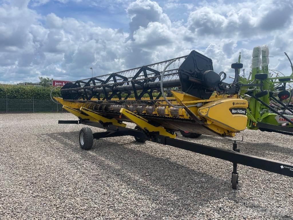 New Holland CX 8080 联合收割机