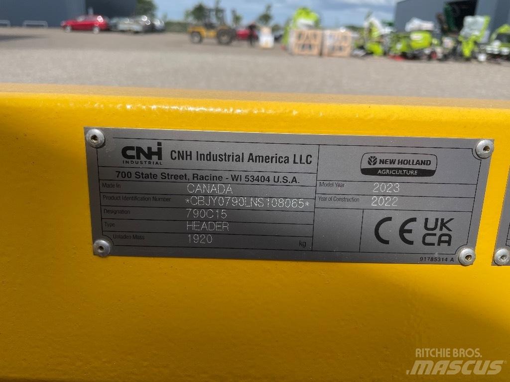 New Holland CX 8080 联合收割机