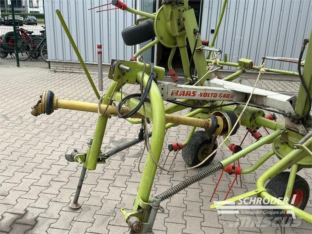 CLAAS VOLTO 640 H 犁耙和摊草机