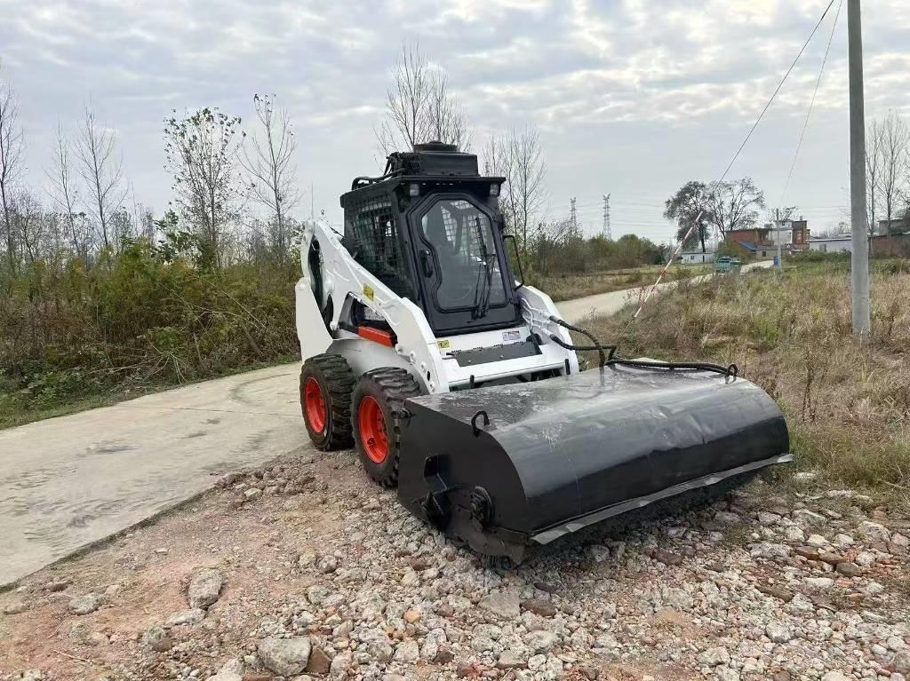 Bobcat S 185 滑移装载机