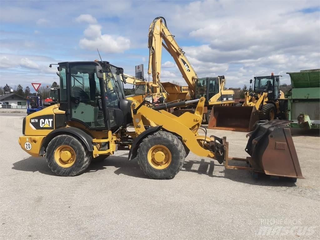 CAT 907H 轮式装载机