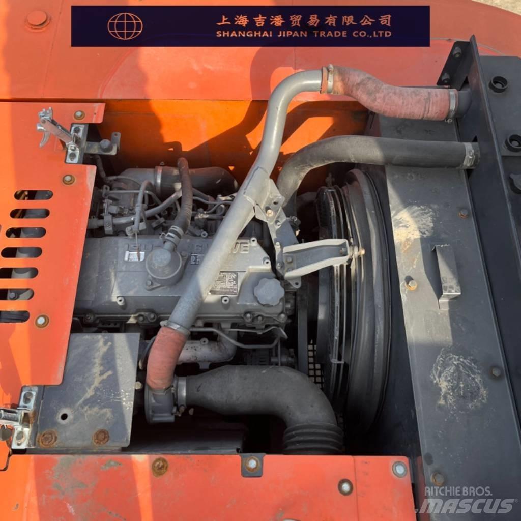 Hitachi ZX 240 履带挖掘机