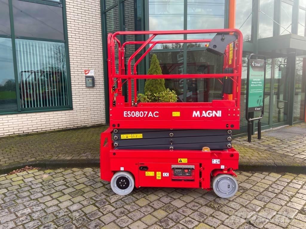 Magni ES 0807 AC 剪叉式升降机