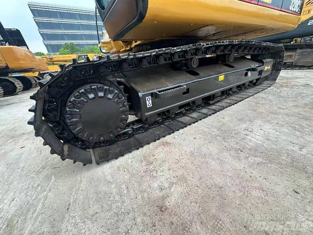 CAT 320 C L 履带挖掘机
