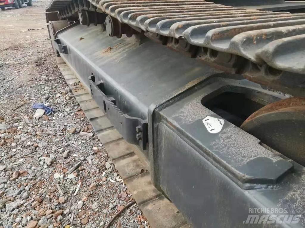 Komatsu PC 400-7 履带挖掘机