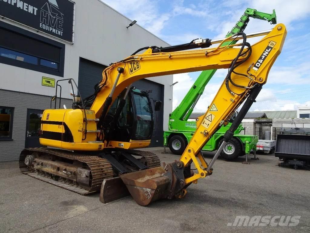 JCB JZ140 履带挖掘机