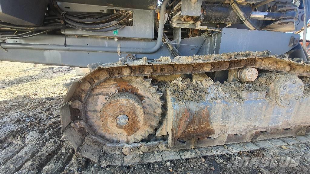 Atlas Copco D7 C-11 钻孔机