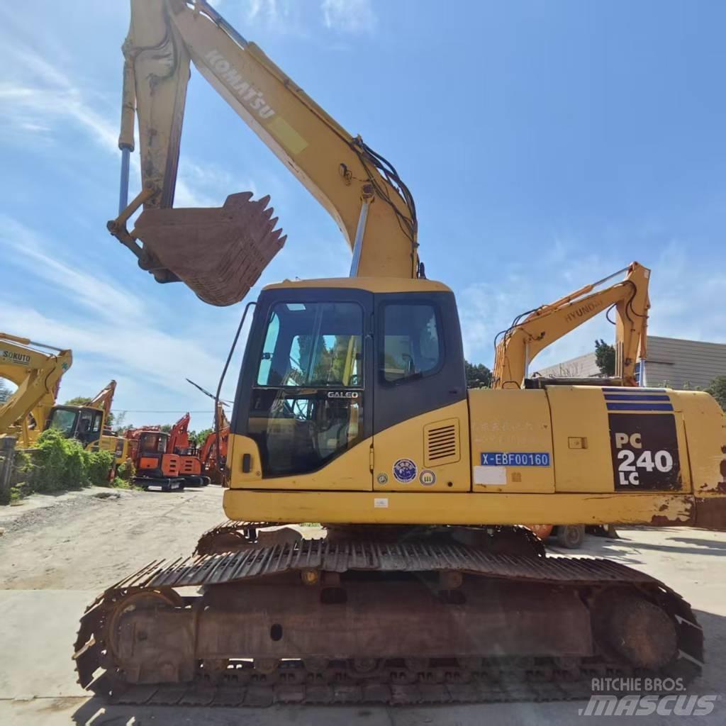 Komatsu PC 240 LC 履带挖掘机