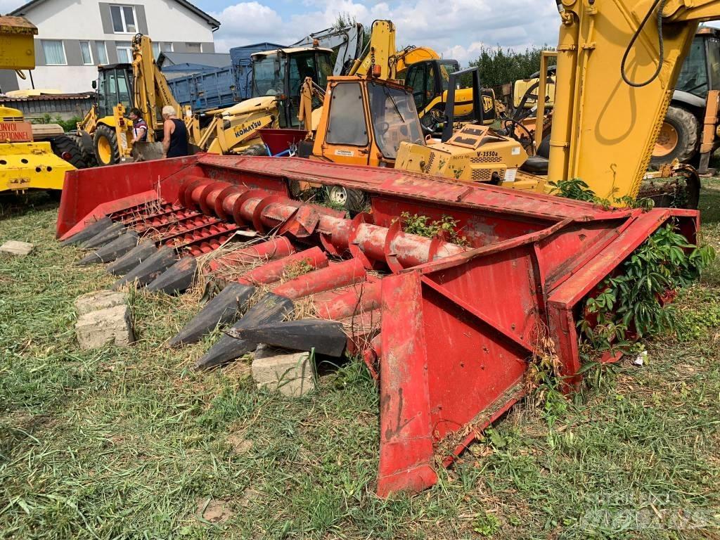 Kuhn 11M 联合收割机头