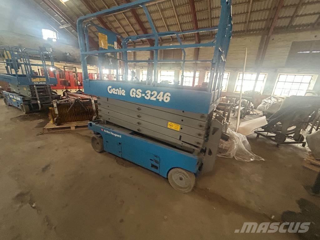 Genie GS3246 剪叉式升降机