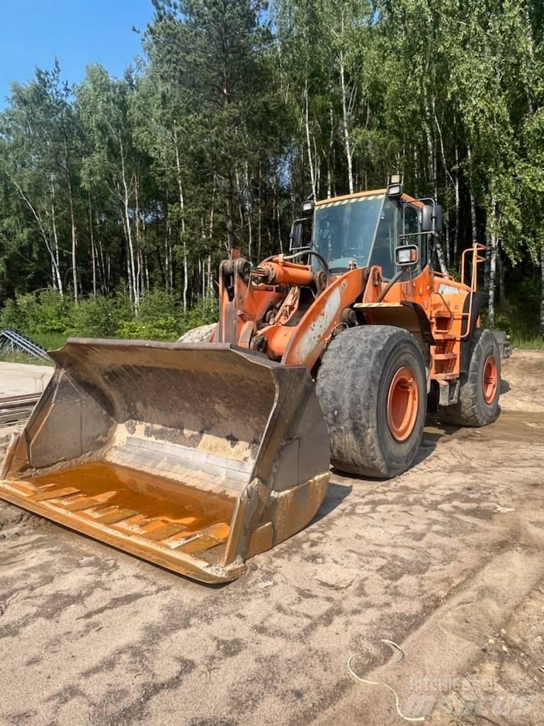 Doosan 420 轮式装载机