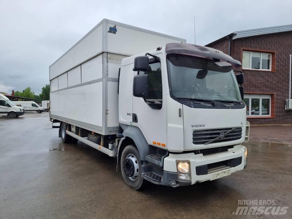 Volvo FL 240 厢式货车