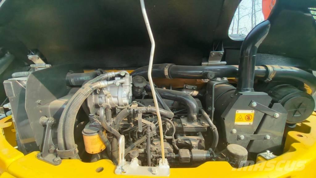 Komatsu PC 78 US 小型挖掘机