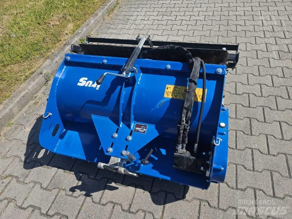 Irus Deltrak 机器人割草机