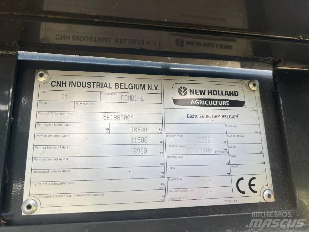 New Holland 8.85 联合收割机