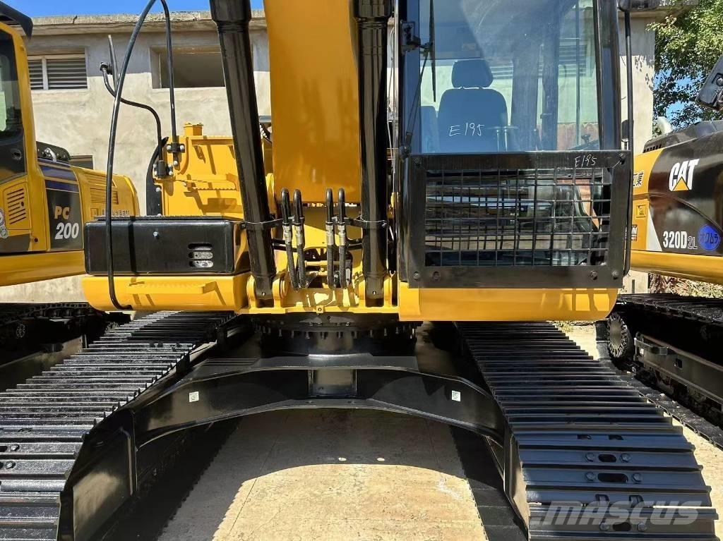 CAT 320 D L 履带挖掘机
