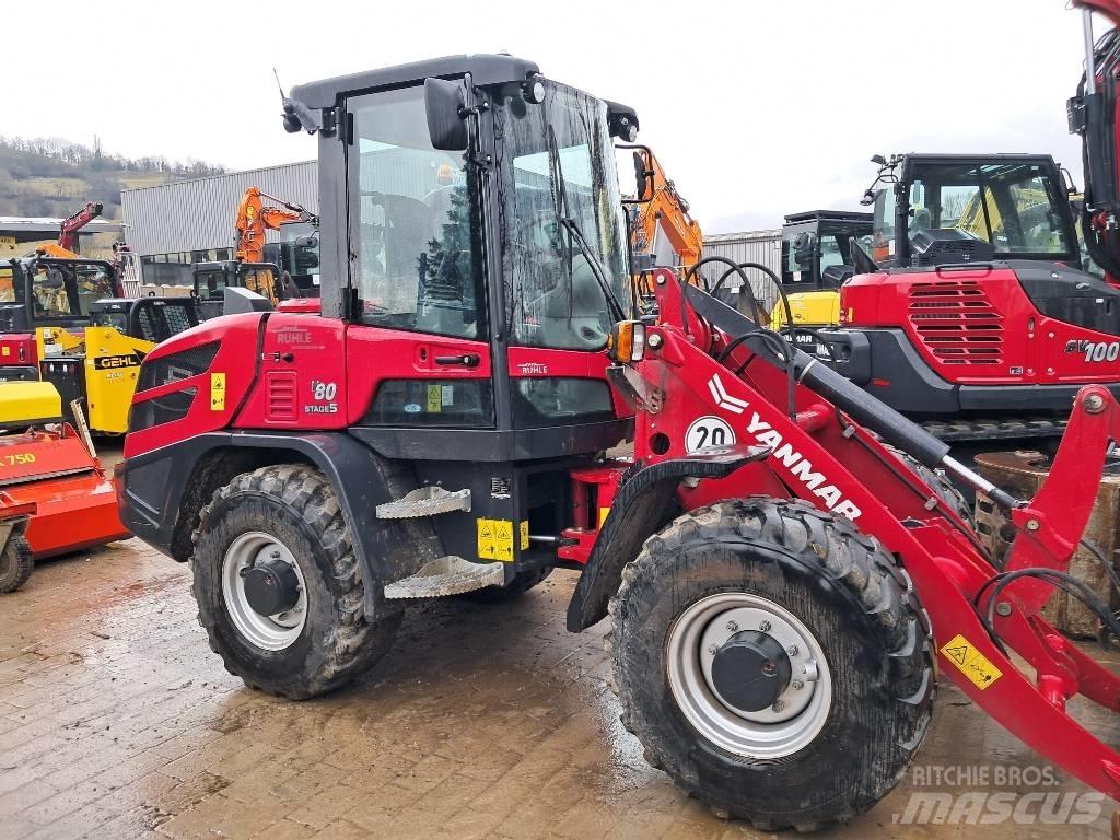 Yanmar V 80 轮式装载机