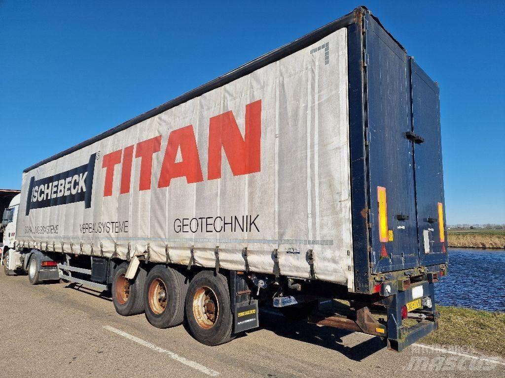  Ligthart 1227 TA 侧帘半挂车