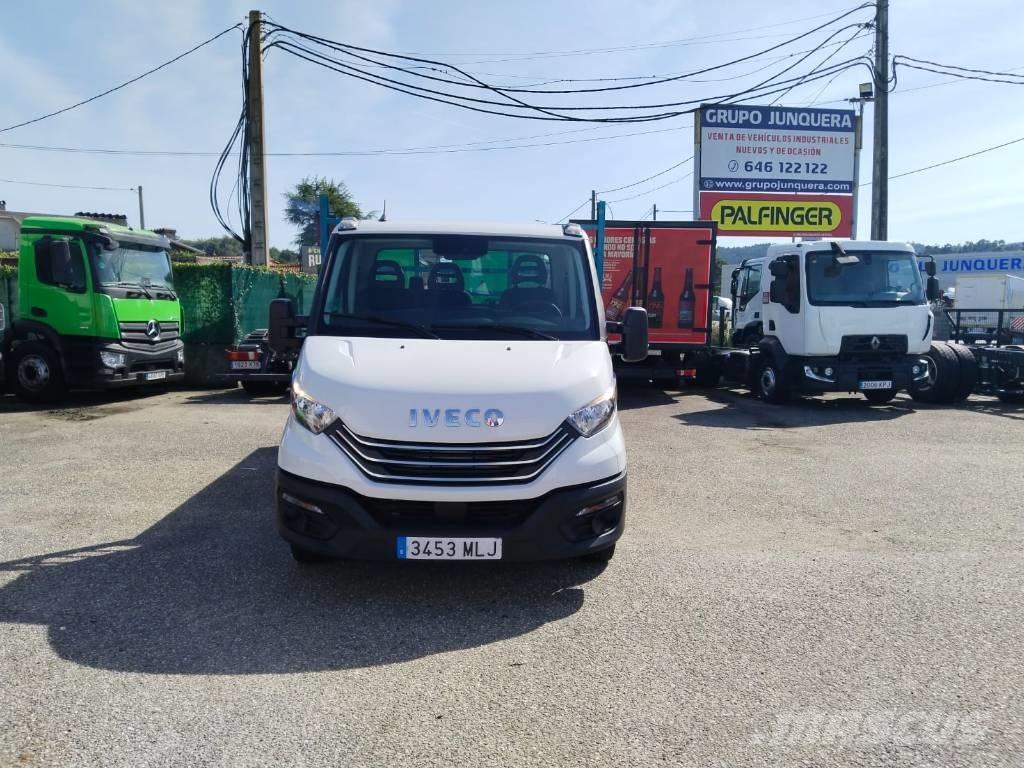 Iveco DAILY 35C16 皮卡车