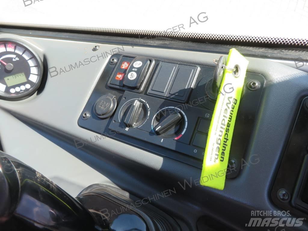 Liebherr L 506 轮式装载机