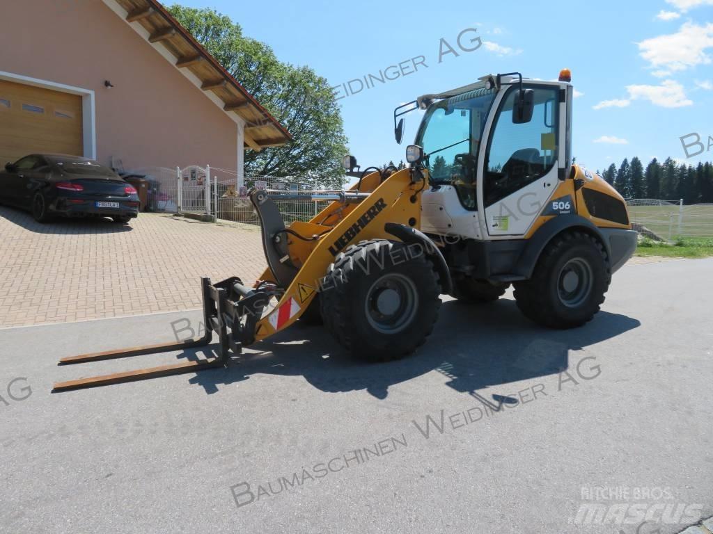 Liebherr L 506 轮式装载机