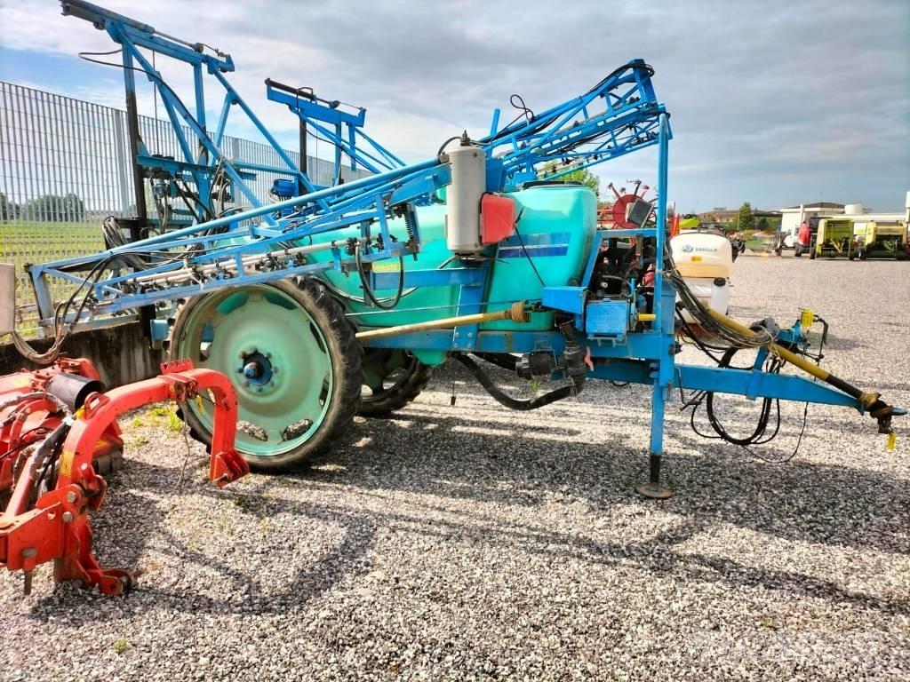 Berthoud ALBA V 2200 液肥喷雾机